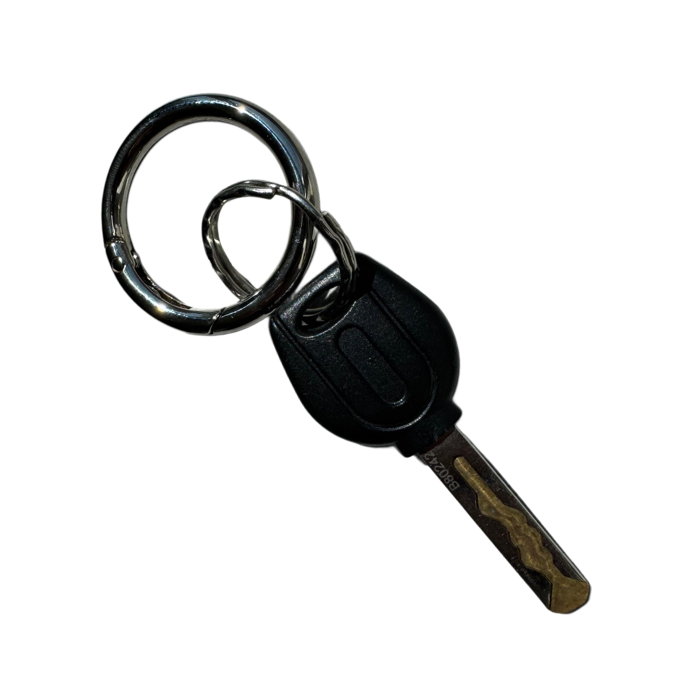 Sleek circular metal carabiner keyring EDC — back view — Lamamarka