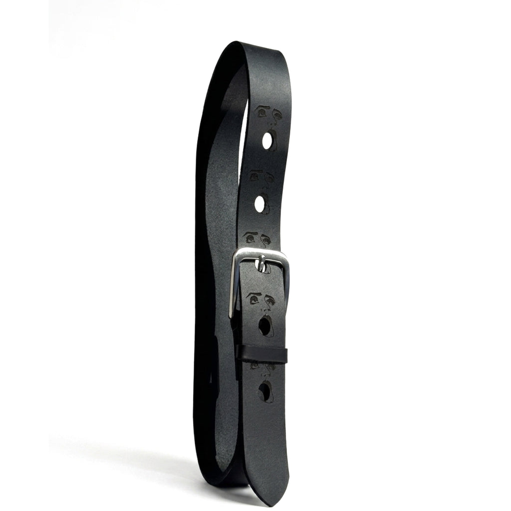 Brown handcrafted engraved leather belt — close-up — Lamamarka
