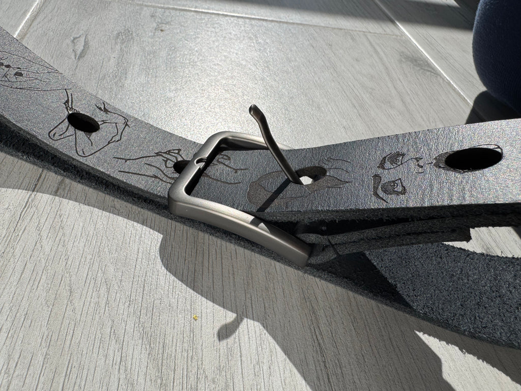 Handcrafted engraved leather belt — alternate angle — Lamamarka